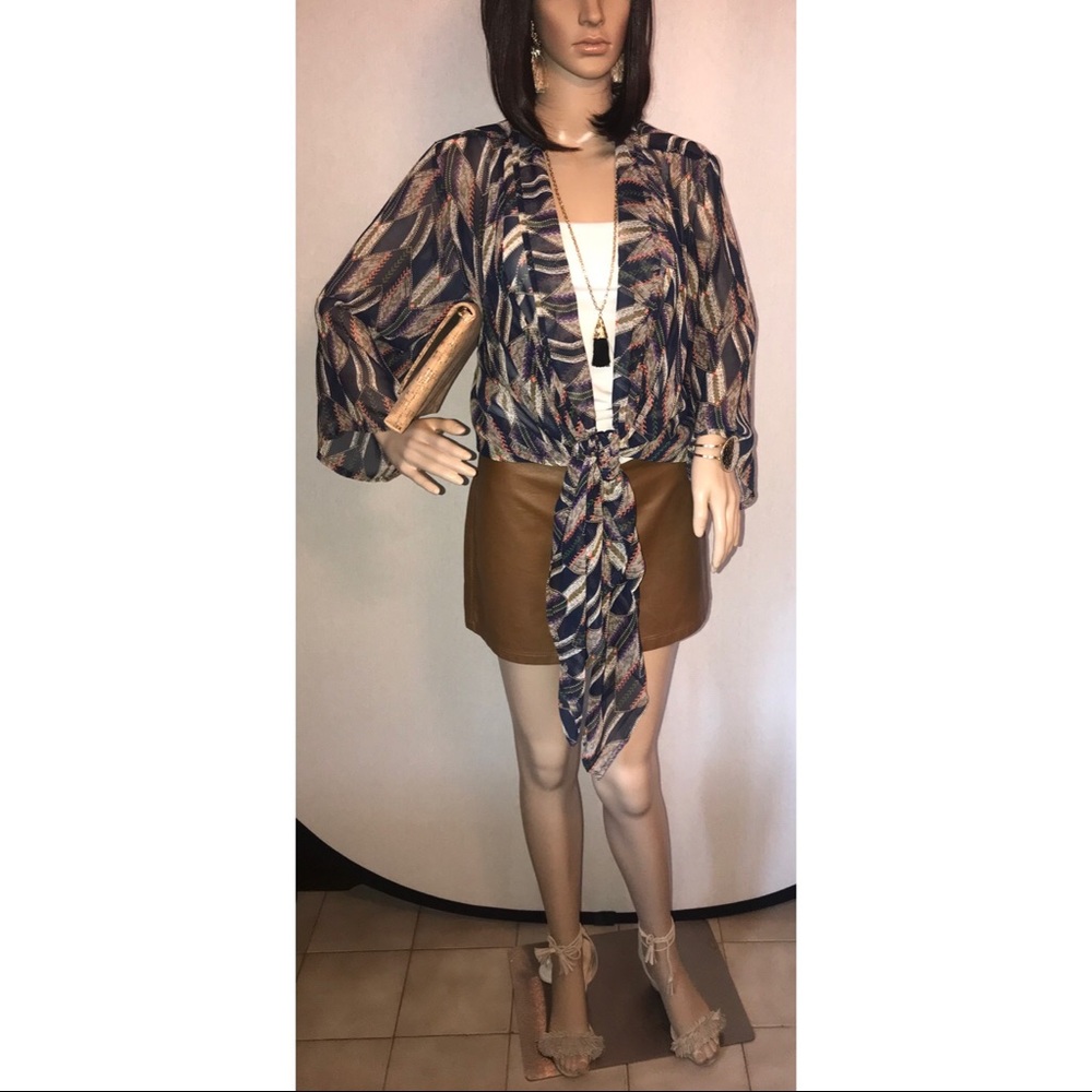 🍁NEW🍁 Sheer Front Tie Kimono